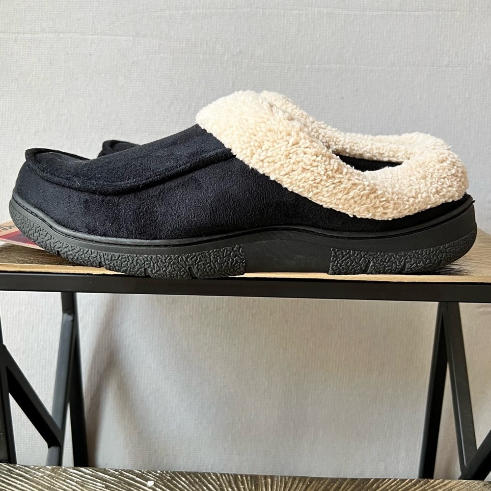 Dearfoams [Mens Large Size 11-12 - NWT] Black Memory Foam Slippers - Picture 5 of 12